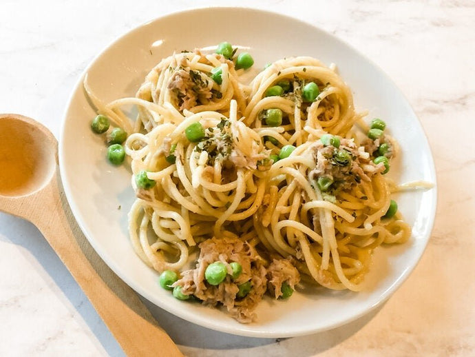 Mediterranean Pasta with Tuna and Peas