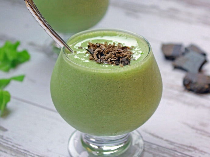 Vegan Mint Chocolate Chip and Greens Smoothie