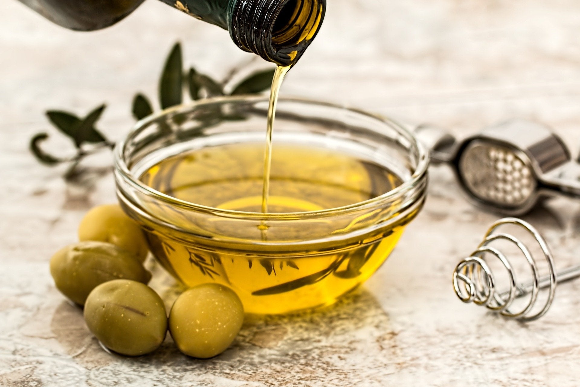 Unveiling the Nutritional Power of Olive Oil: Why It's a Healthy Choice