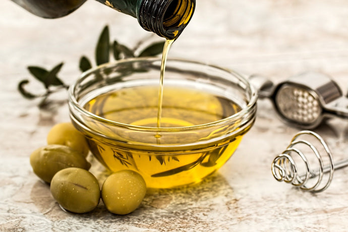 Unveiling the Nutritional Power of Olive Oil: Why It's a Healthy Choice